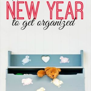 Do you want stay on budget this Christmas and ring in January 1st with a bang? If so, don't wait until the New Year to get organized. Here's why.